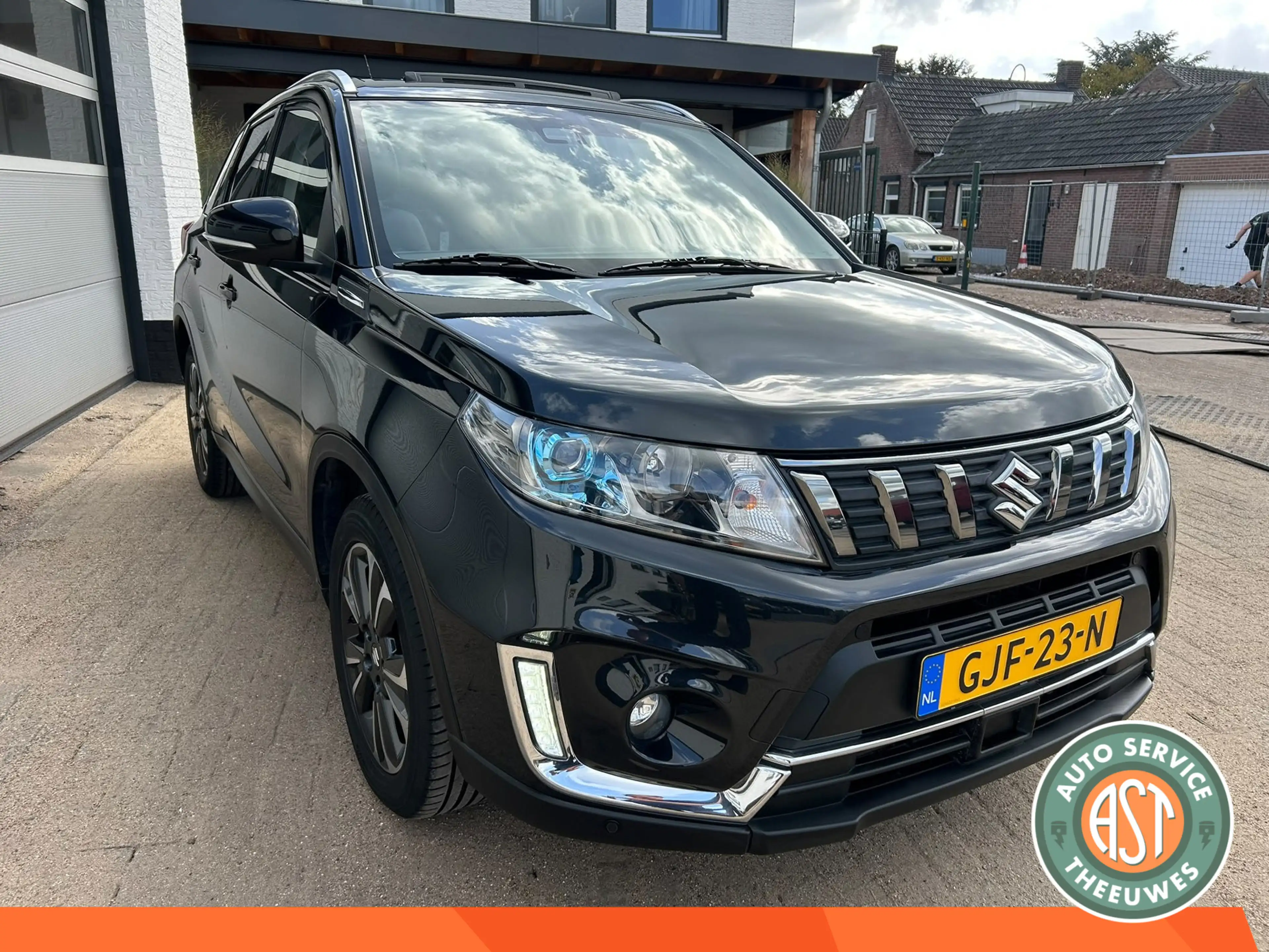 Suzuki Vitara AUTOMAAT|PANO DAK|NAVI|CAMERA|TREKHAAK 1.4 Booster — photo 3