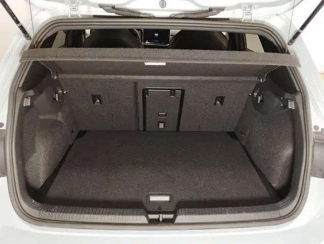 Volkswagen Golf view 7