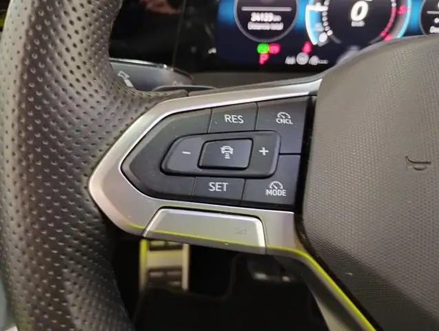 Volkswagen Golf view 15