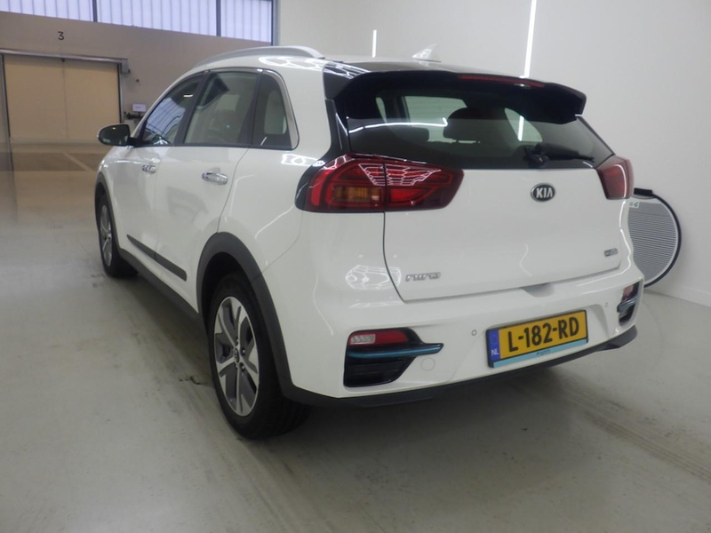 Kia e-Niro DynamicLine 64 kWh — photo 3