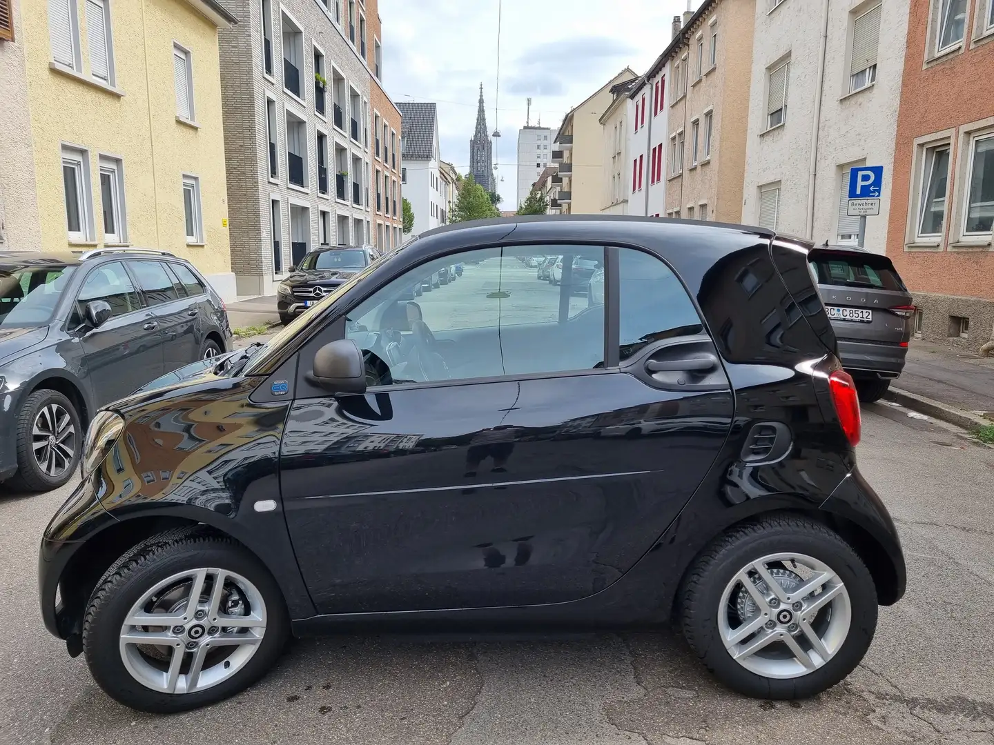 smart forTwo smart fortwo coupe electric drive coupe EQ Schwarz - 2