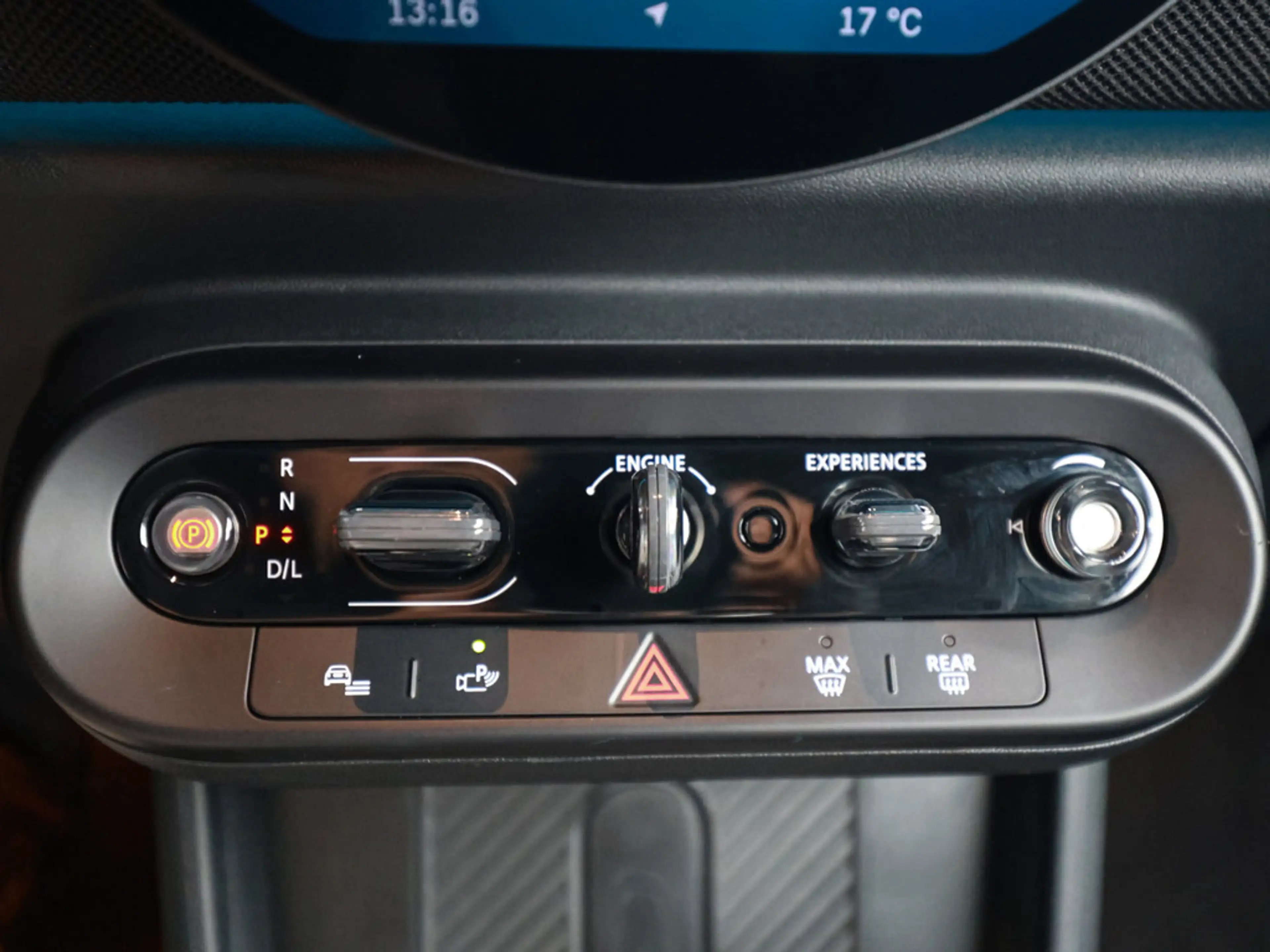 MINI Cooper C Cabrio Classic Trim HUD LED NAVI H/K — photo 15