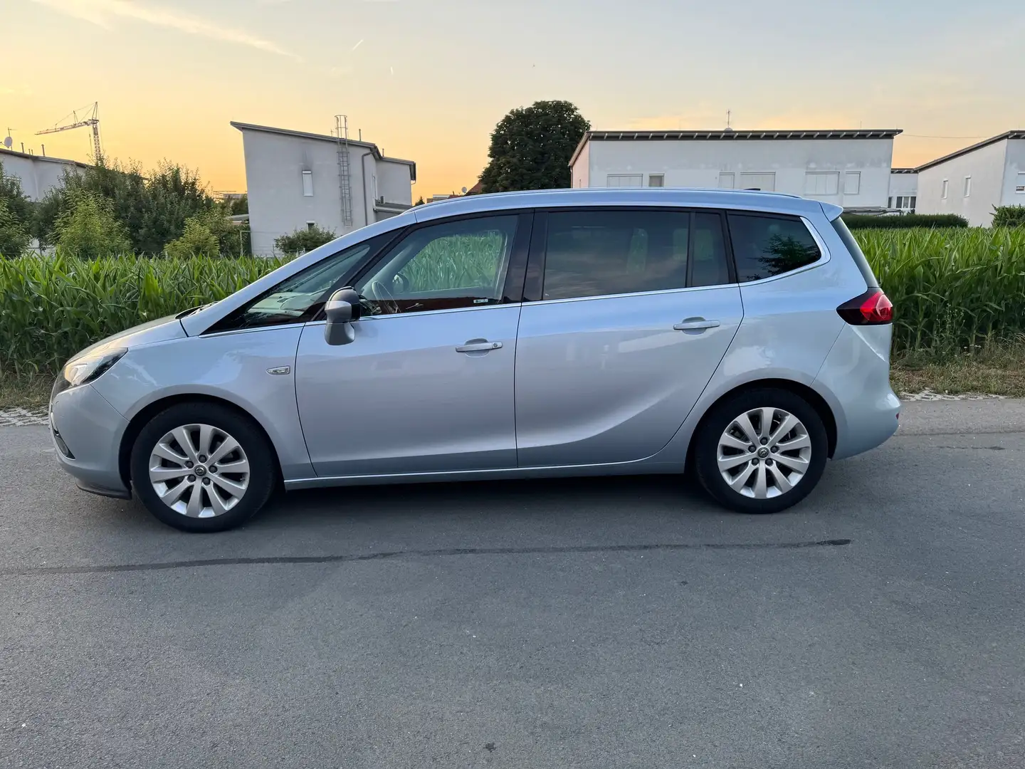 Opel Zafira Tourer 1,6 CDTI ecoflex 7 Sitze Silber - 2