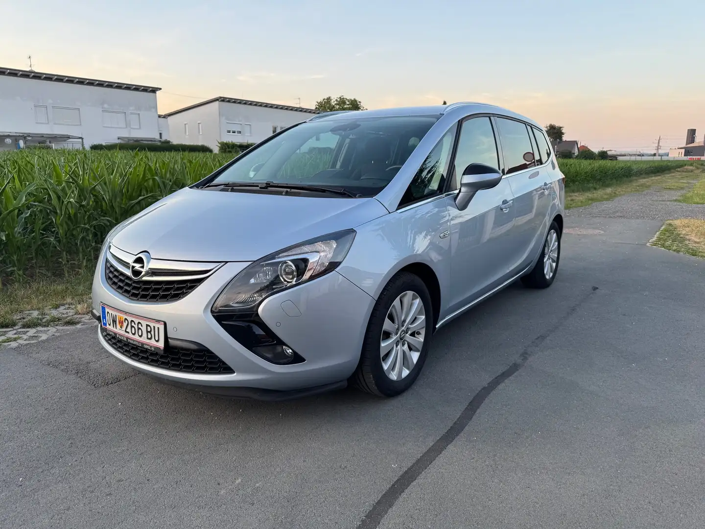 Opel Zafira Tourer 1,6 CDTI ecoflex 7 Sitze Silber - 1