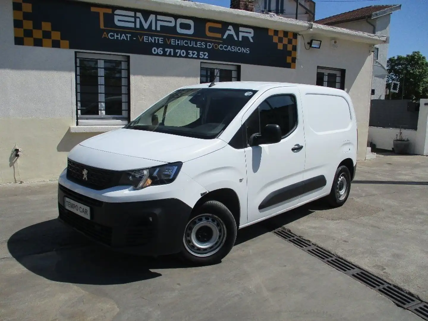 Peugeot Partner FOURGON STANDARD 650 KG BLUEHDI 100 SetS BVM5 PREM Fehér - 1