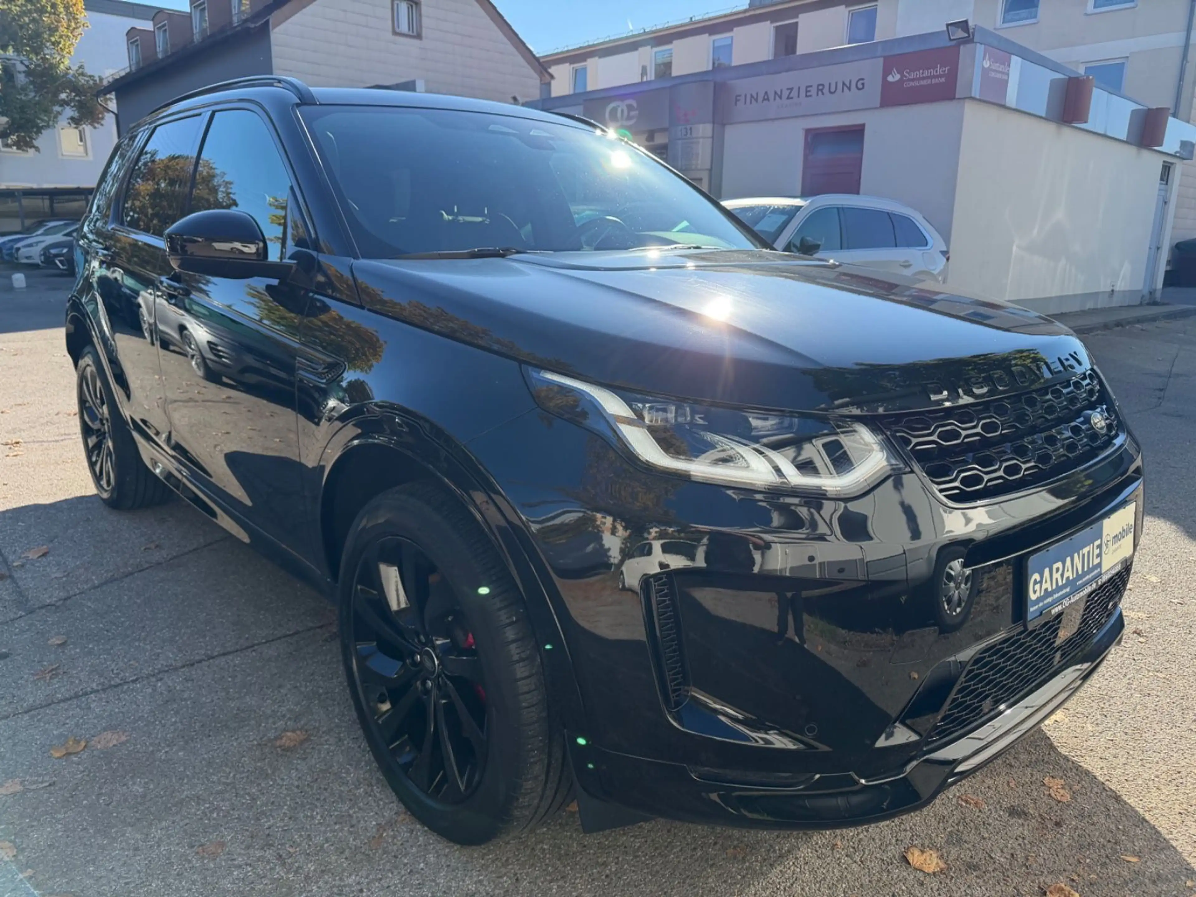 Land Rover Discovery Sport R-Dyn SE AWD~Pano~Black~Ambi~Kam — photo 7