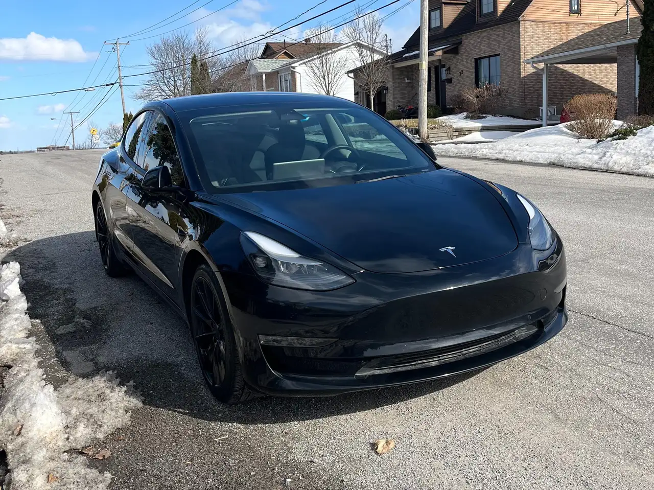 Tesla Model 3 photo Tesla Model 3