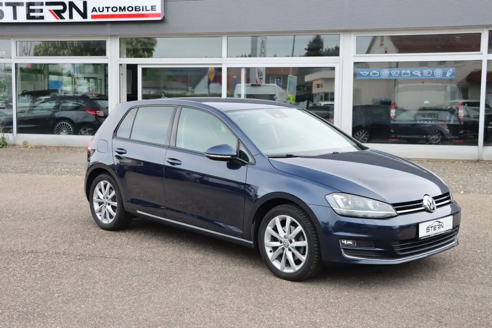 Volkswagen Golf VII Highline l AUTOMATIK l XENON l NAVI l Blau - 1