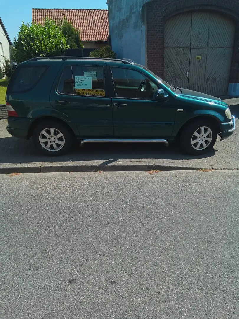 Mercedes-Benz ML 320 - 1