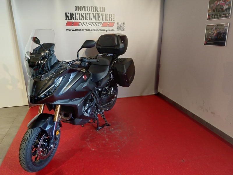 Honda NT 1100 Neuwertiger Zustand aus 1.Hand mit Zubehör! — photo 3