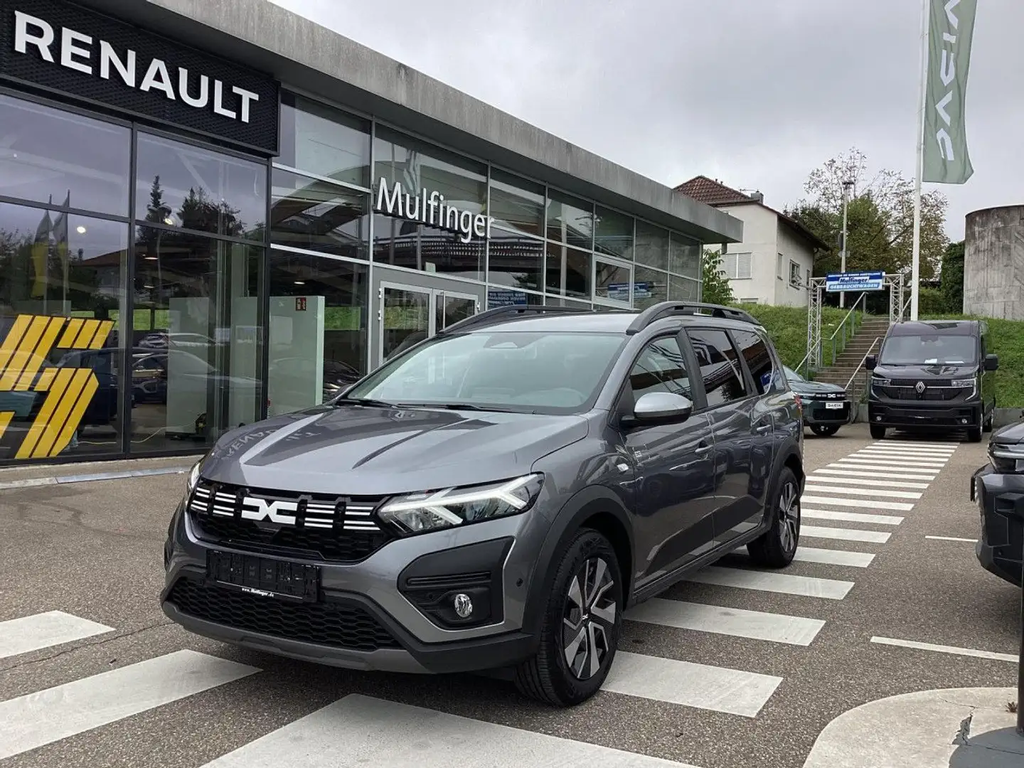 Dacia Jogger Expression HYBRID 140 Kamera EPH SHZ Bluetooth LED Grijs - 2