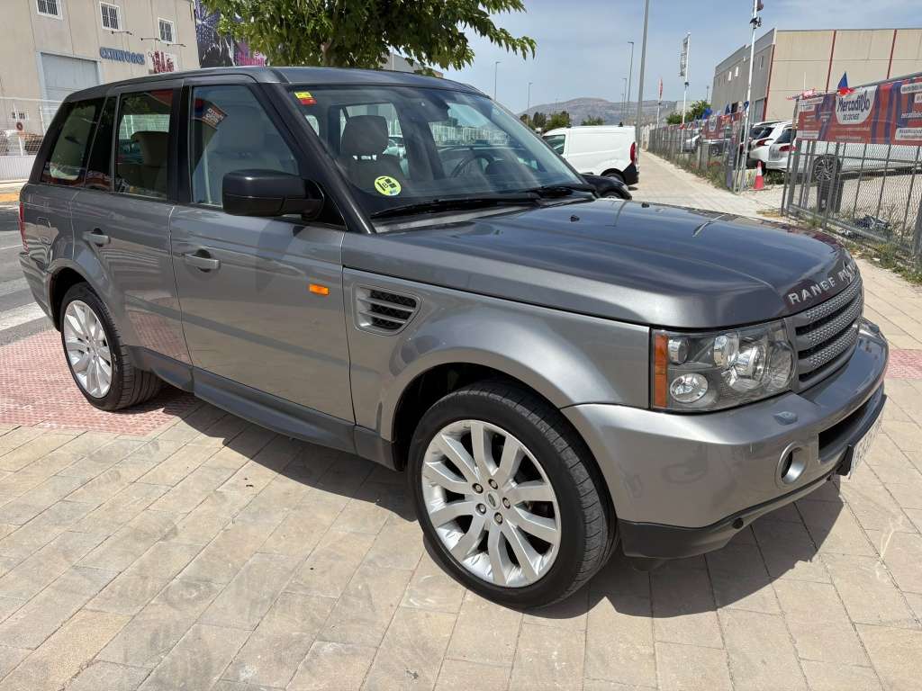 Land Rover Range Rover Sport 3.0TDV6 SE Aut. - foto 1