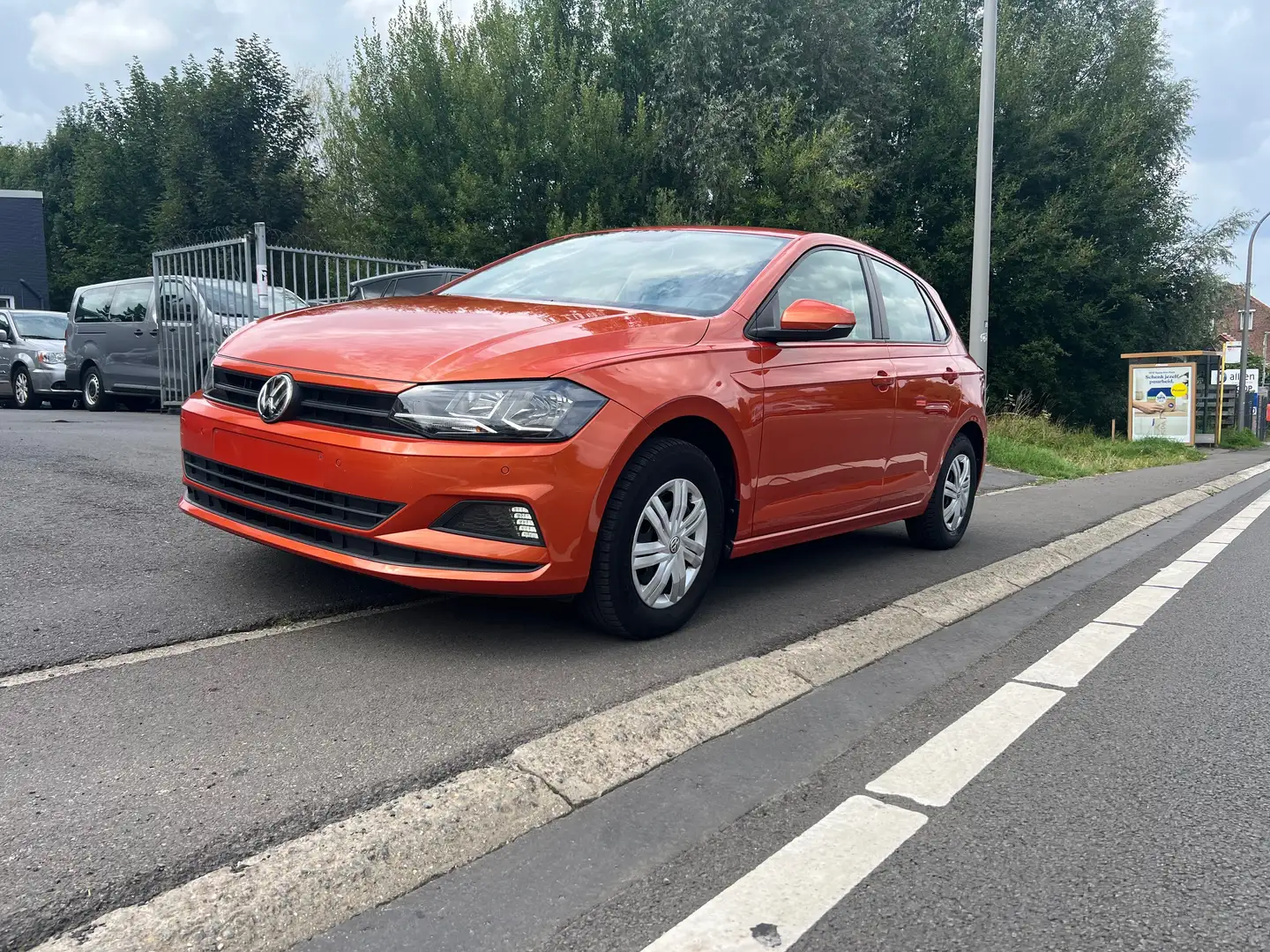 Volkswagen Polo Polo 1.0i Comfortline Portocaliu - 1