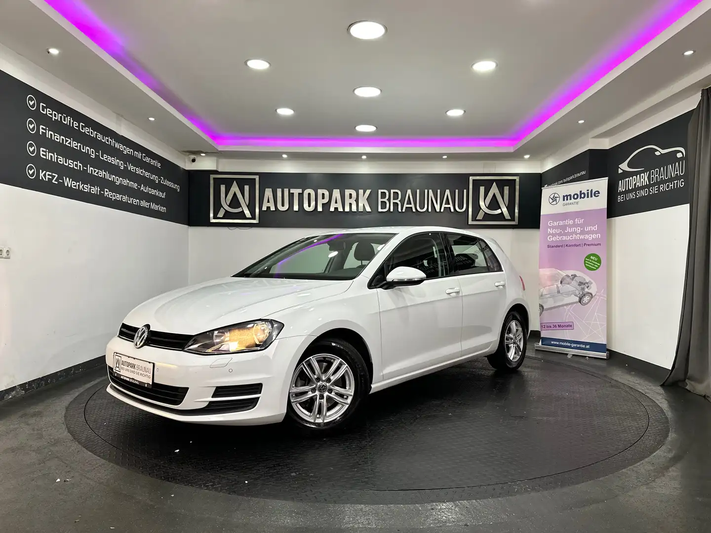 Volkswagen Golf 1.6 TDI Trendline 4Motion *SZH*PDC* Wit - 1