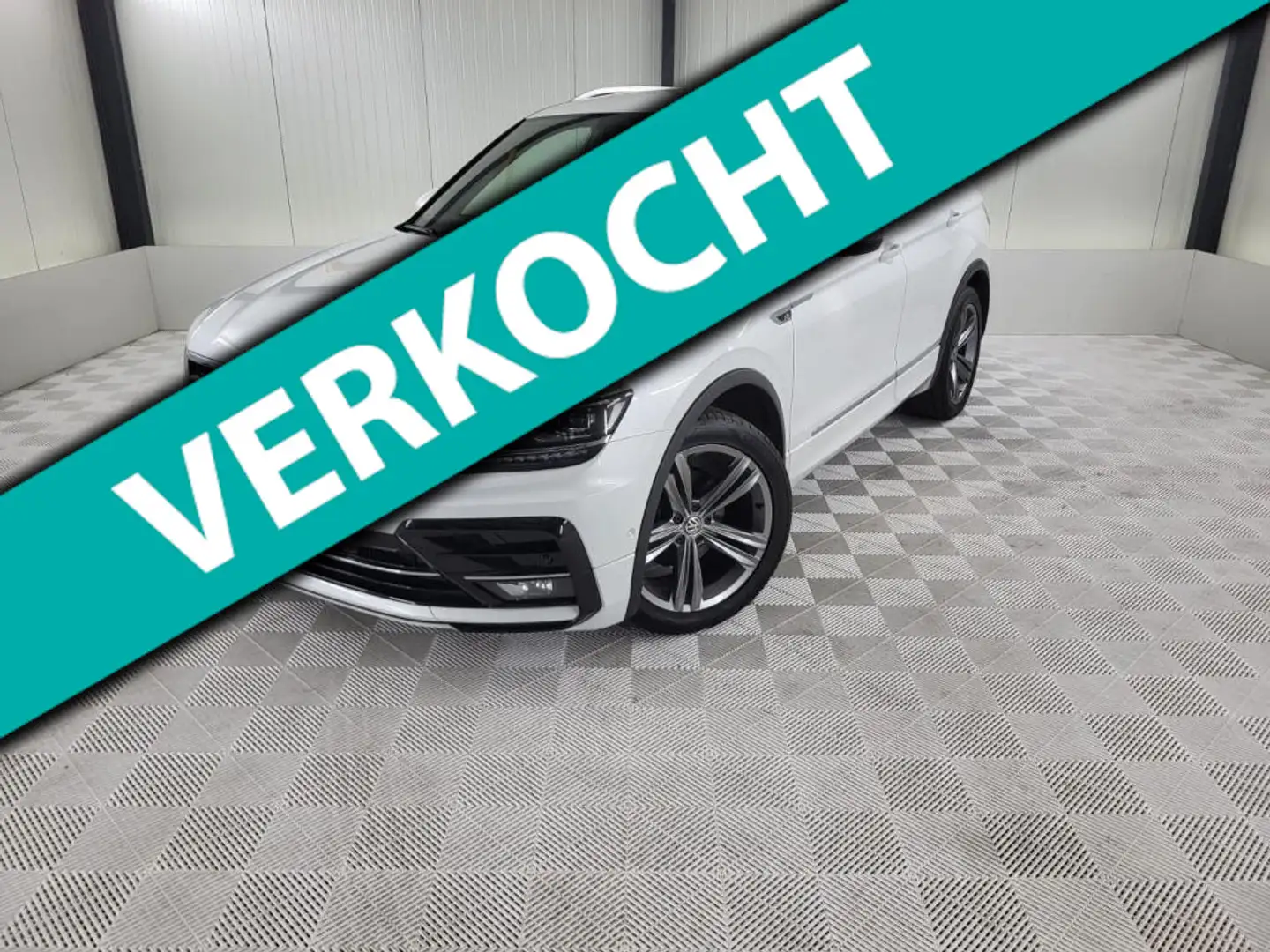Volkswagen Tiguan 1.5 TSI ACT Highline Business R- line, Trekhaak, A Bianco - 1