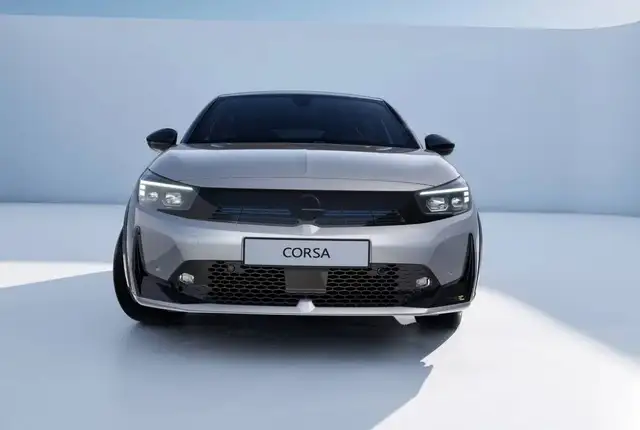 Opel Corsa-E view 8