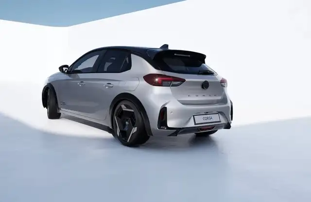 Opel Corsa-E view 4