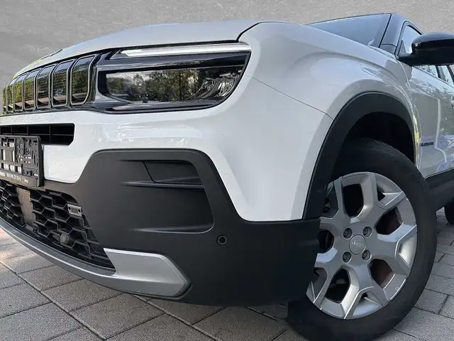 Jeep Avenger view 13