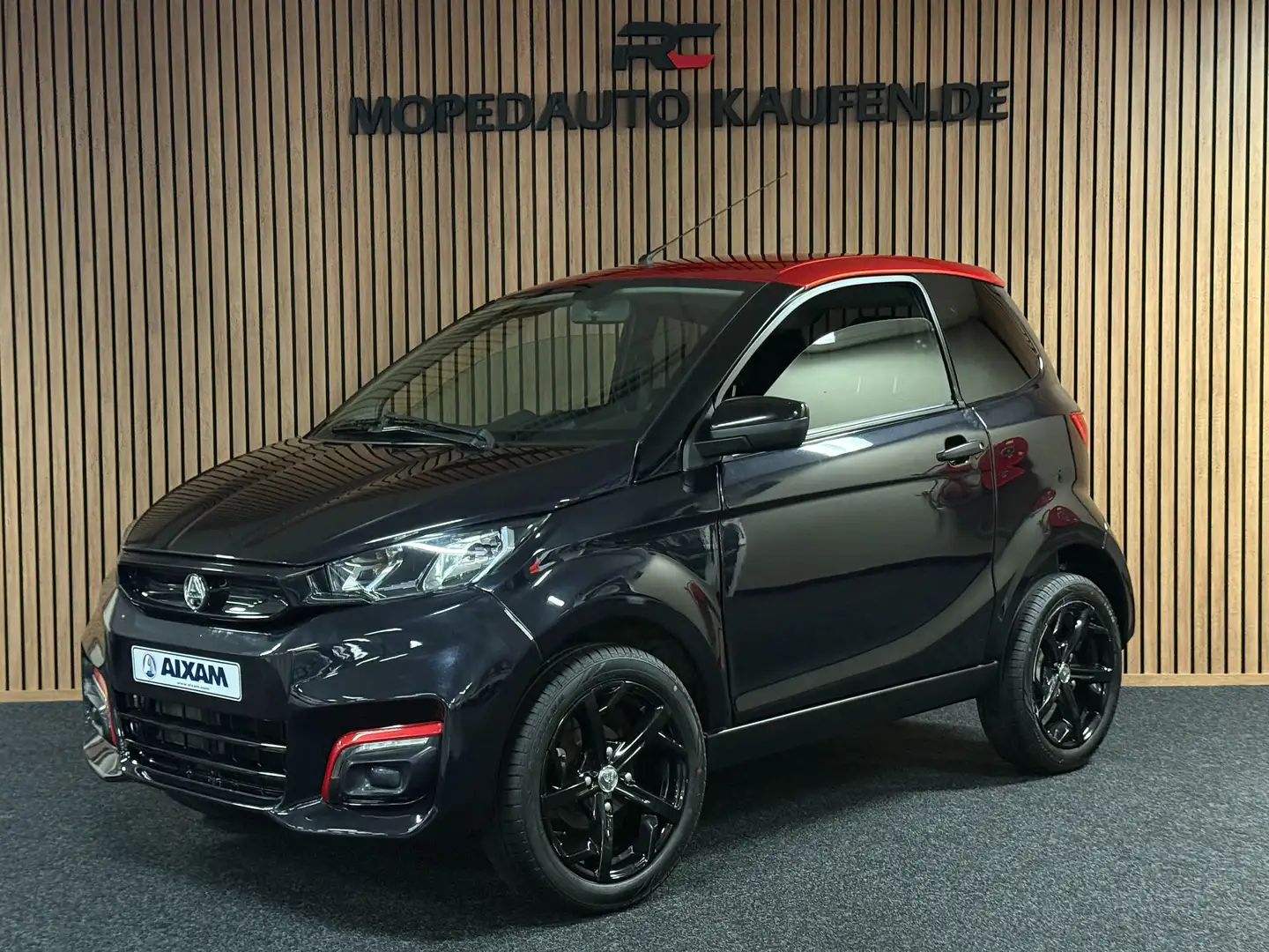 Aixam City Sport 2022 / 8 PS / Rückfahrkamera Schwarz - 1