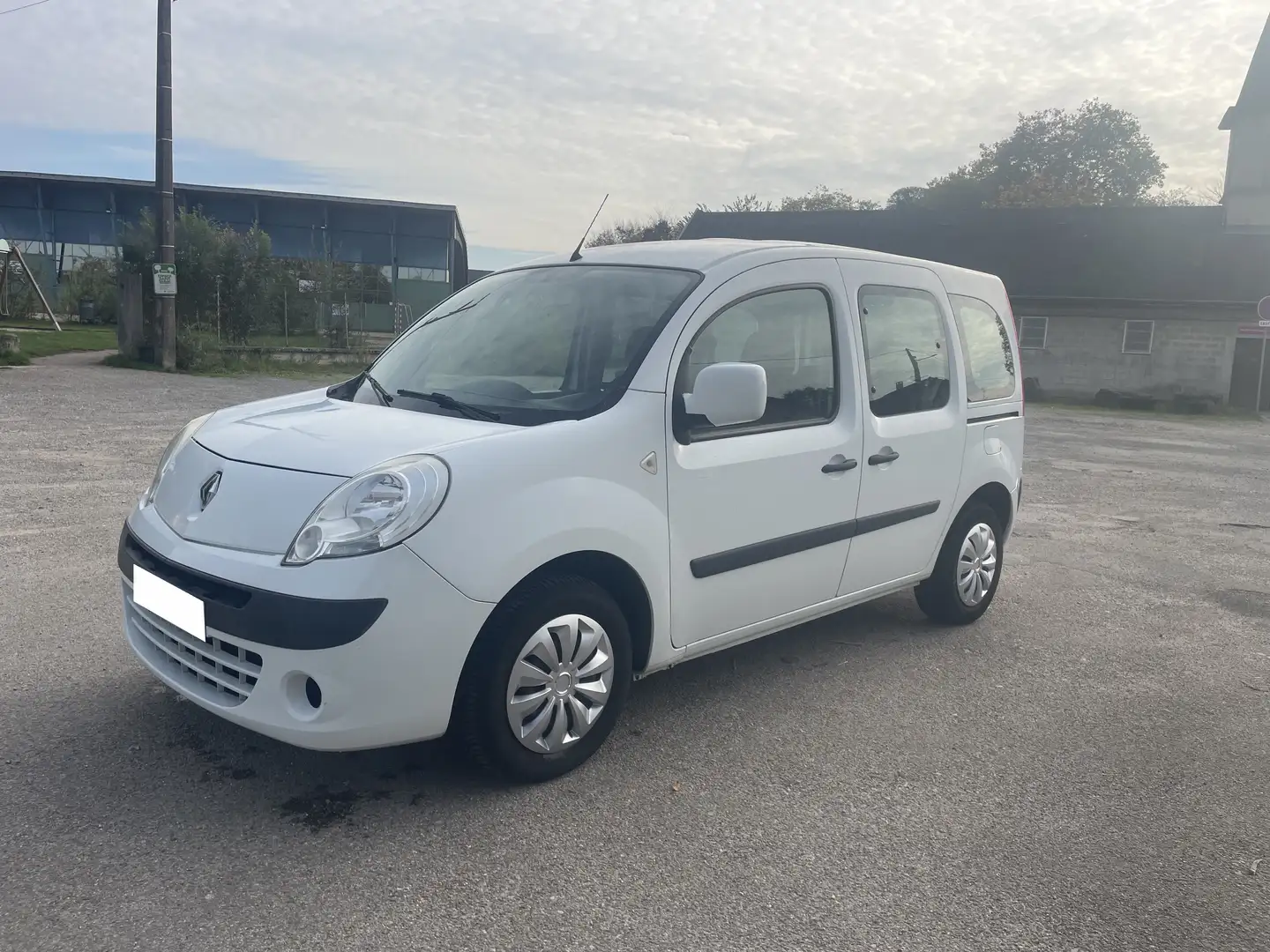 Renault Kangoo Kangoo 1.5 dCi 90 eco2 FAP Expression Euro 5 Blanc - 1
