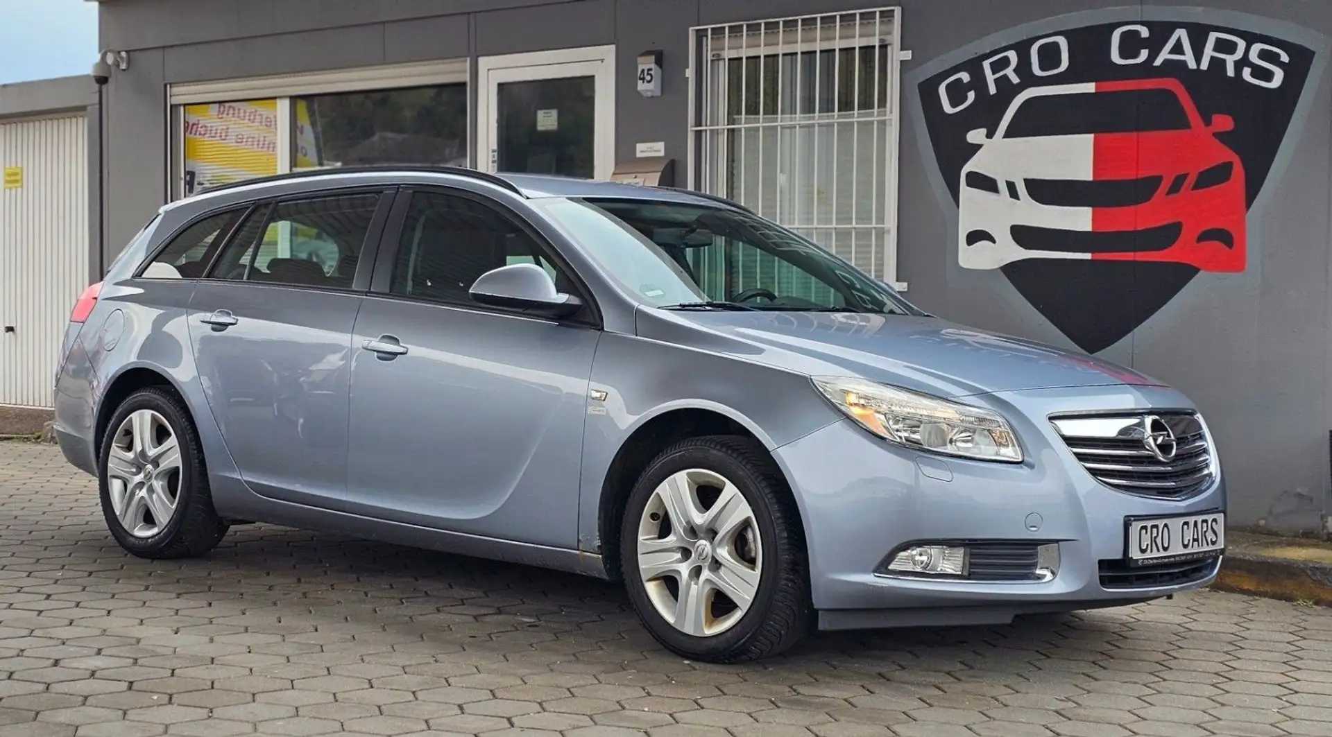 Opel Insignia A Sports Tourer Selection*TÜV NEU* Silver - 1