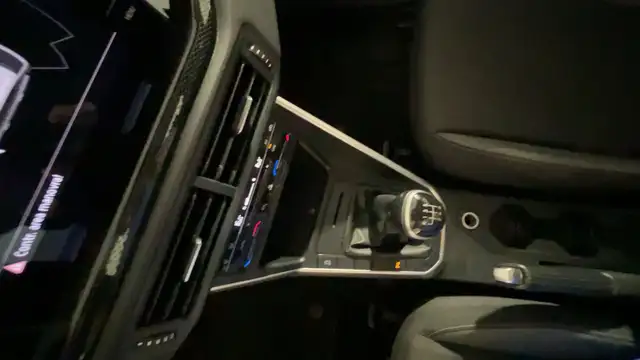 Volkswagen Taigo view 15