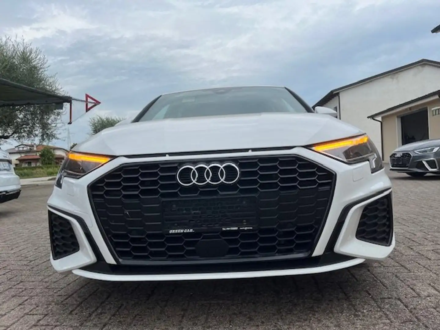 Audi A3 A 3 40 TFSI E  DSG  s line VIRTUAL 150 cv MATRIX Bianco - 1