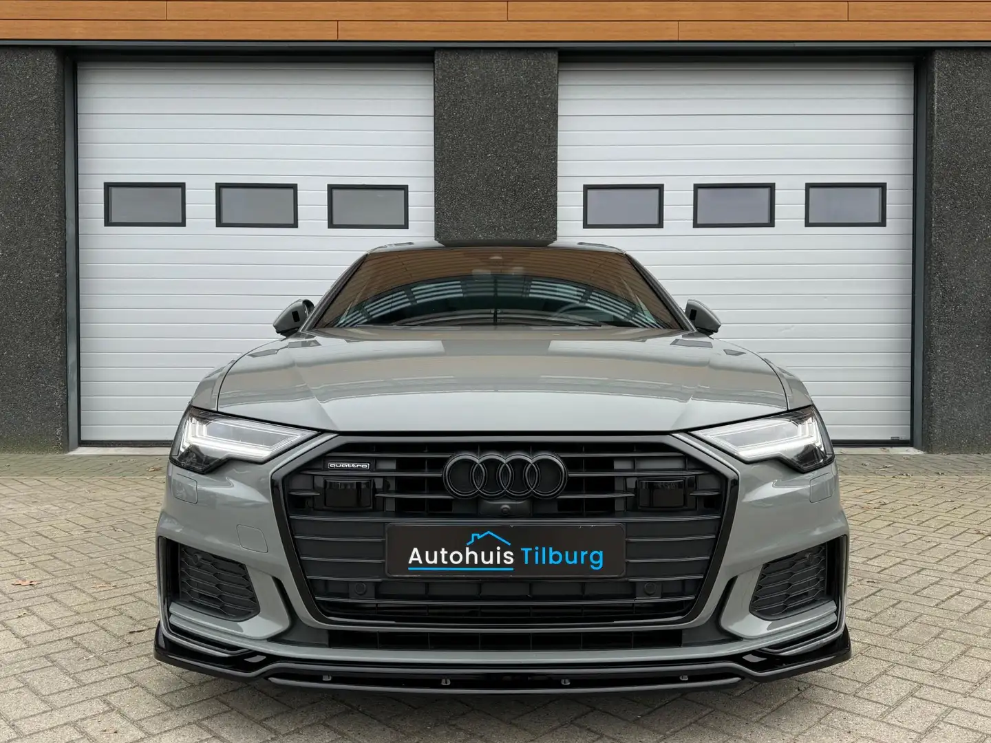 Audi A6 55 TFSI Quattro V6 340pk S-line Pano Matrix 360 Vo Gris - 2