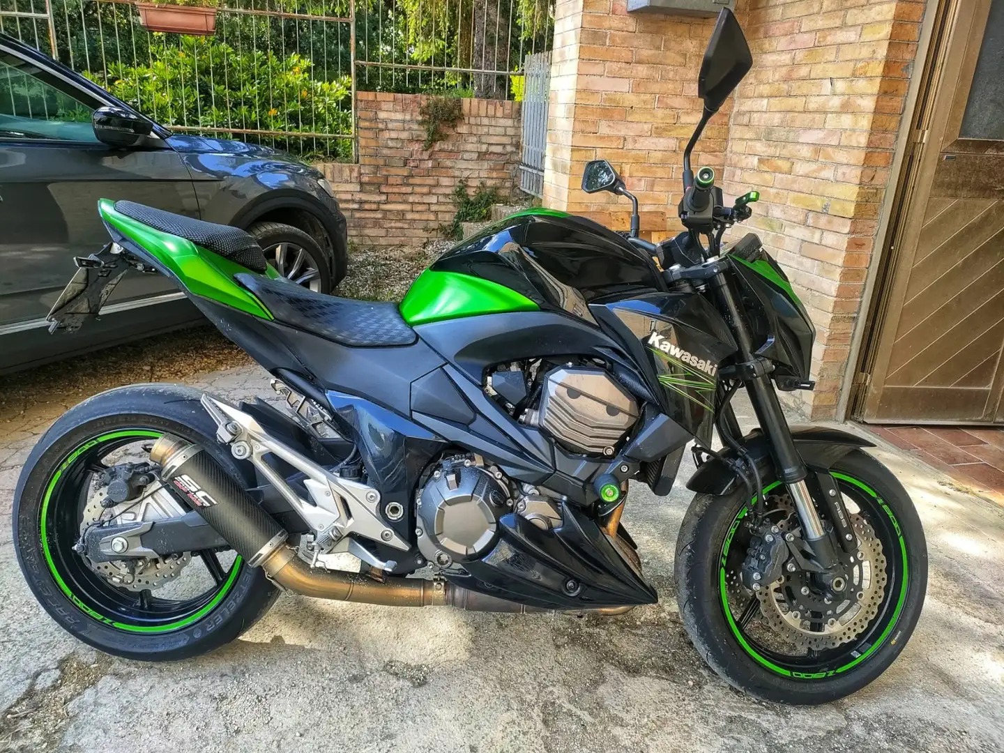 Kawasaki Z 800 Vert - 1