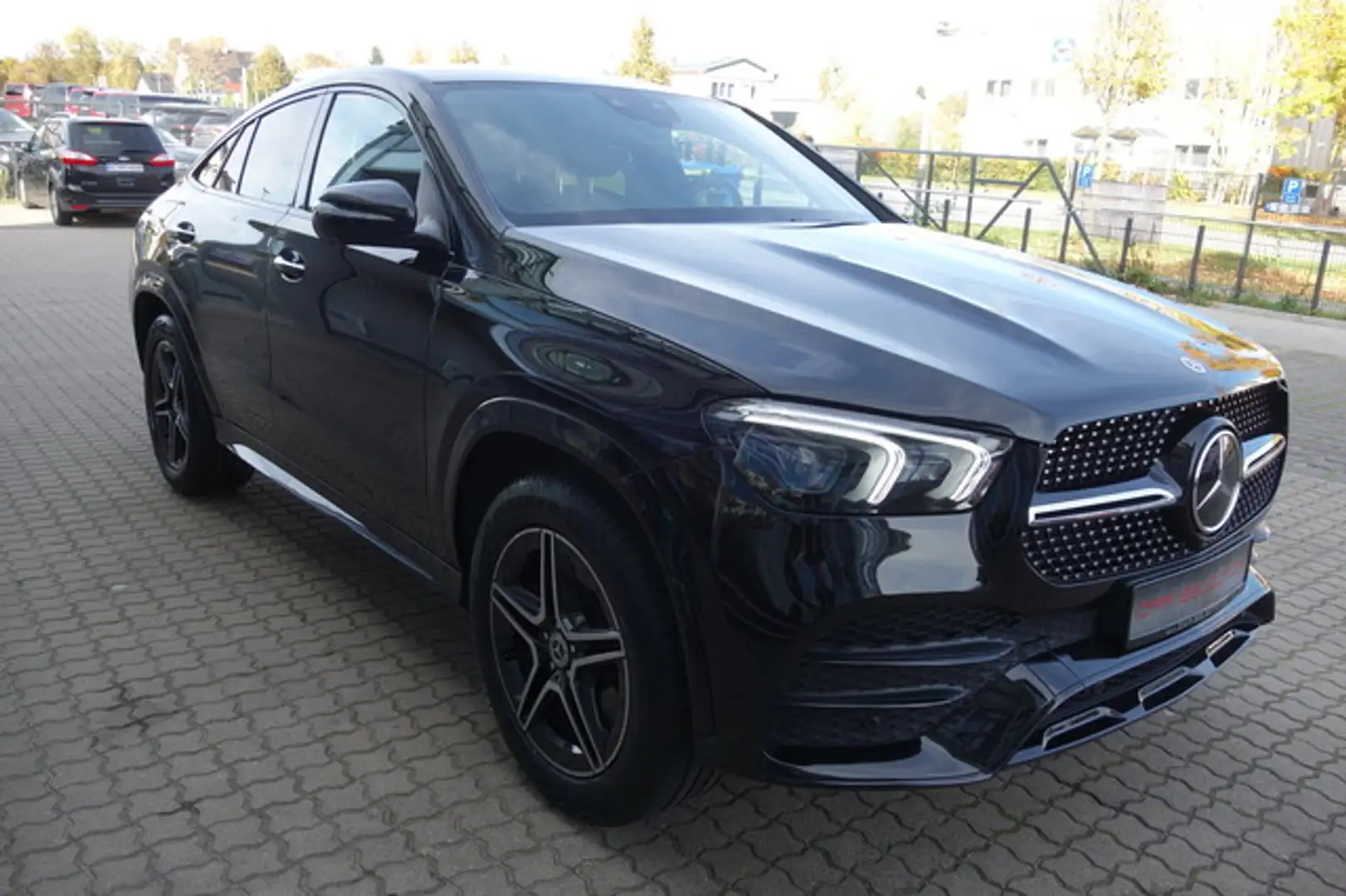 Mercedes-Benz GLE 300 d Coupe AMG NIGHT PANO/ACC/BURMESTER/360° Noir - 2