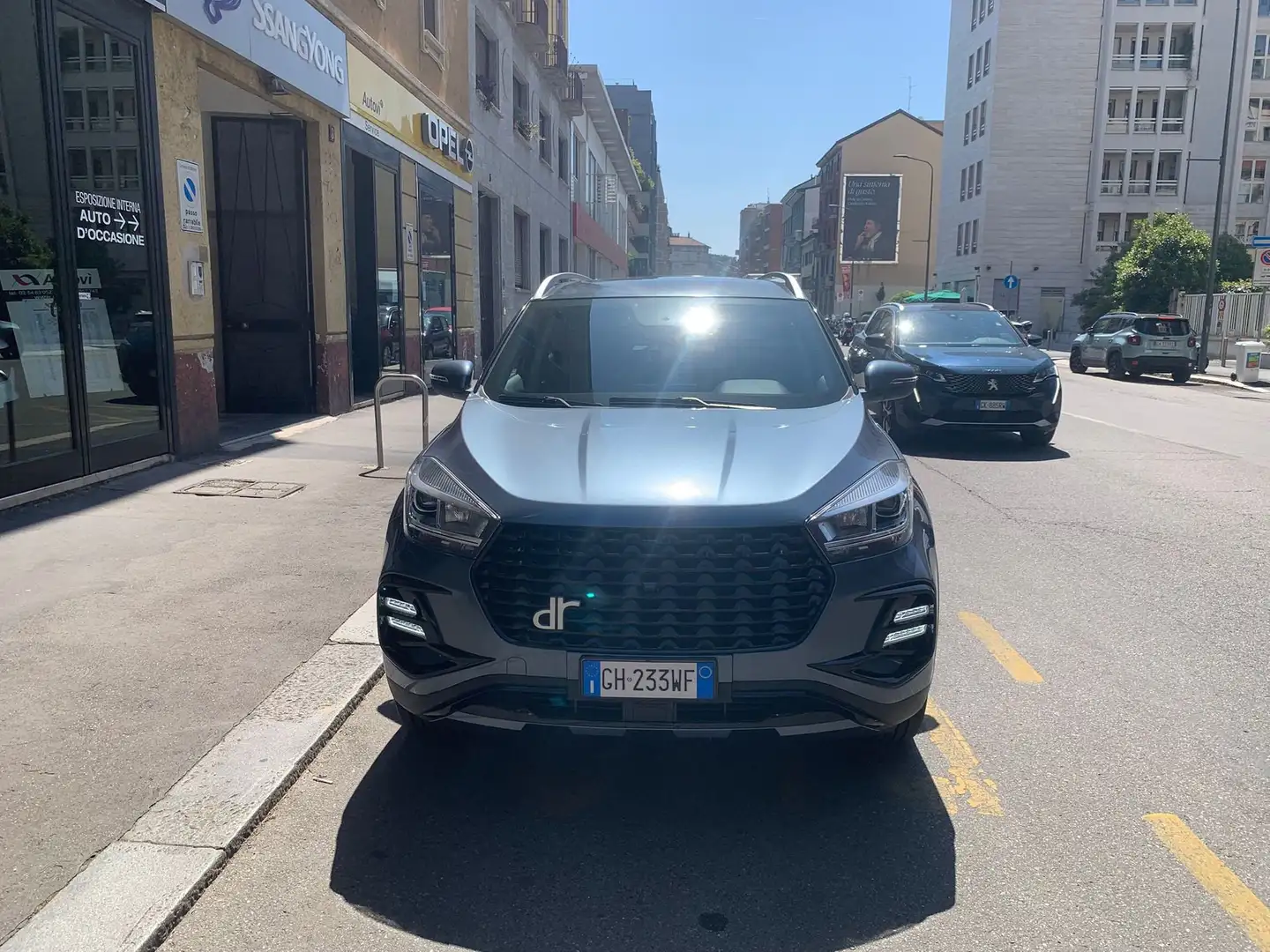 DR Automobiles DR5.0 1.5 Grau - 2
