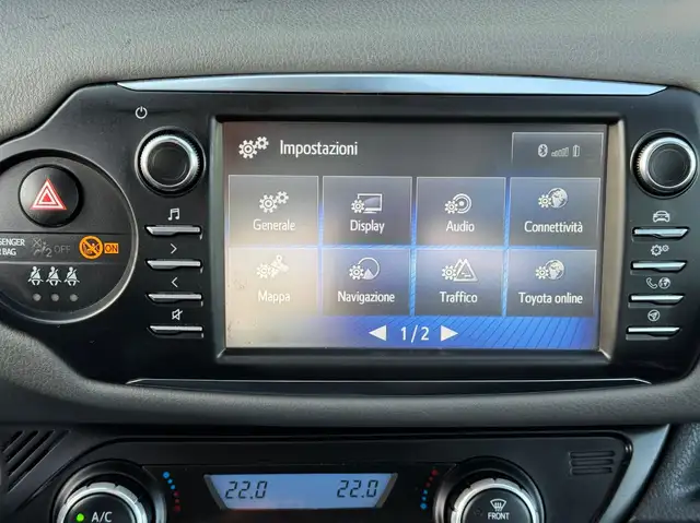 Toyota Yaris view 11