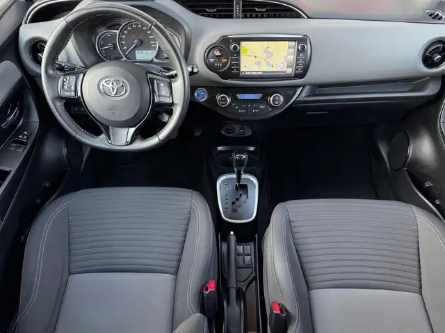 Toyota Yaris view 6