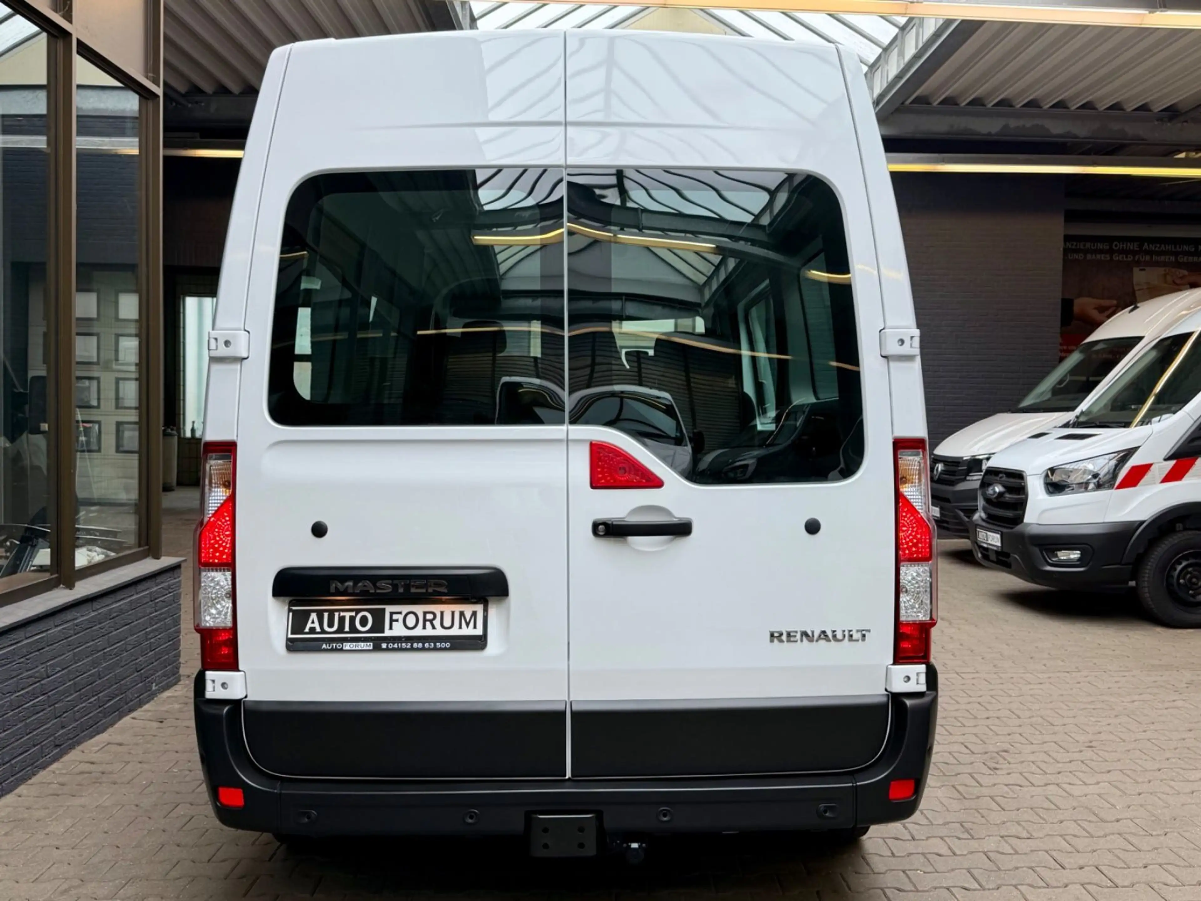 Renault Master 2.3 D L2H2 BUS 9-SITZE CAM PDC TEMPOMAT — photo 8