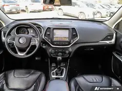 Jeep Cherokee снимка Jeep Cherokee