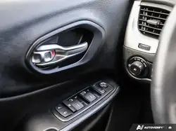 Jeep Cherokee снимка Jeep Cherokee