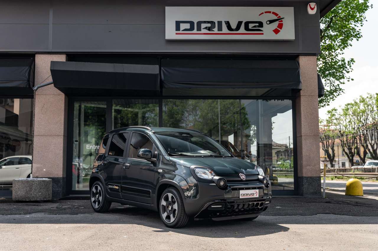 Fiat New Panda Cross 1.0 Hybrid