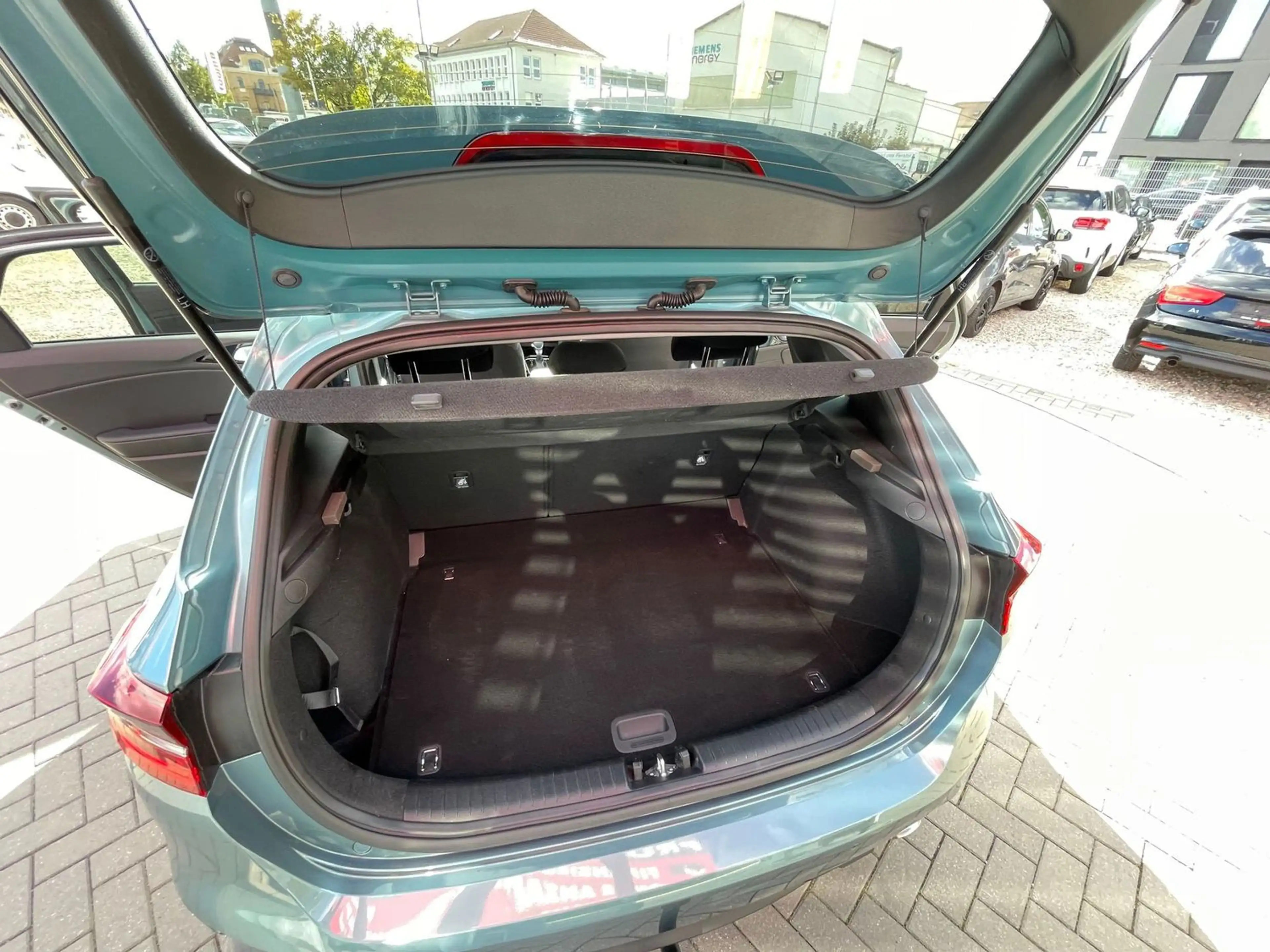 Kia Ceed / cee'd Ultimate Edition/AHK/Kamera/LED/Bluetooth/DAW/DAB — photo 7