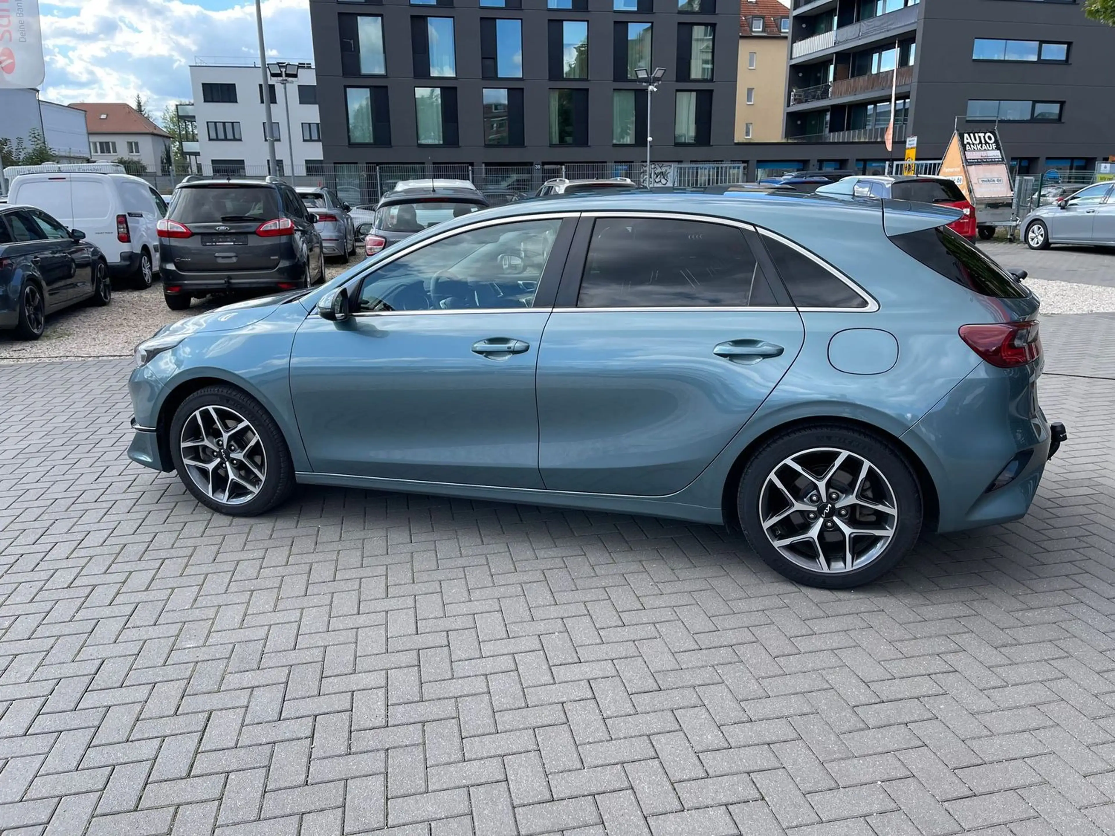 Kia Ceed / cee'd Ultimate Edition/AHK/Kamera/LED/Bluetooth/DAW/DAB — photo 6