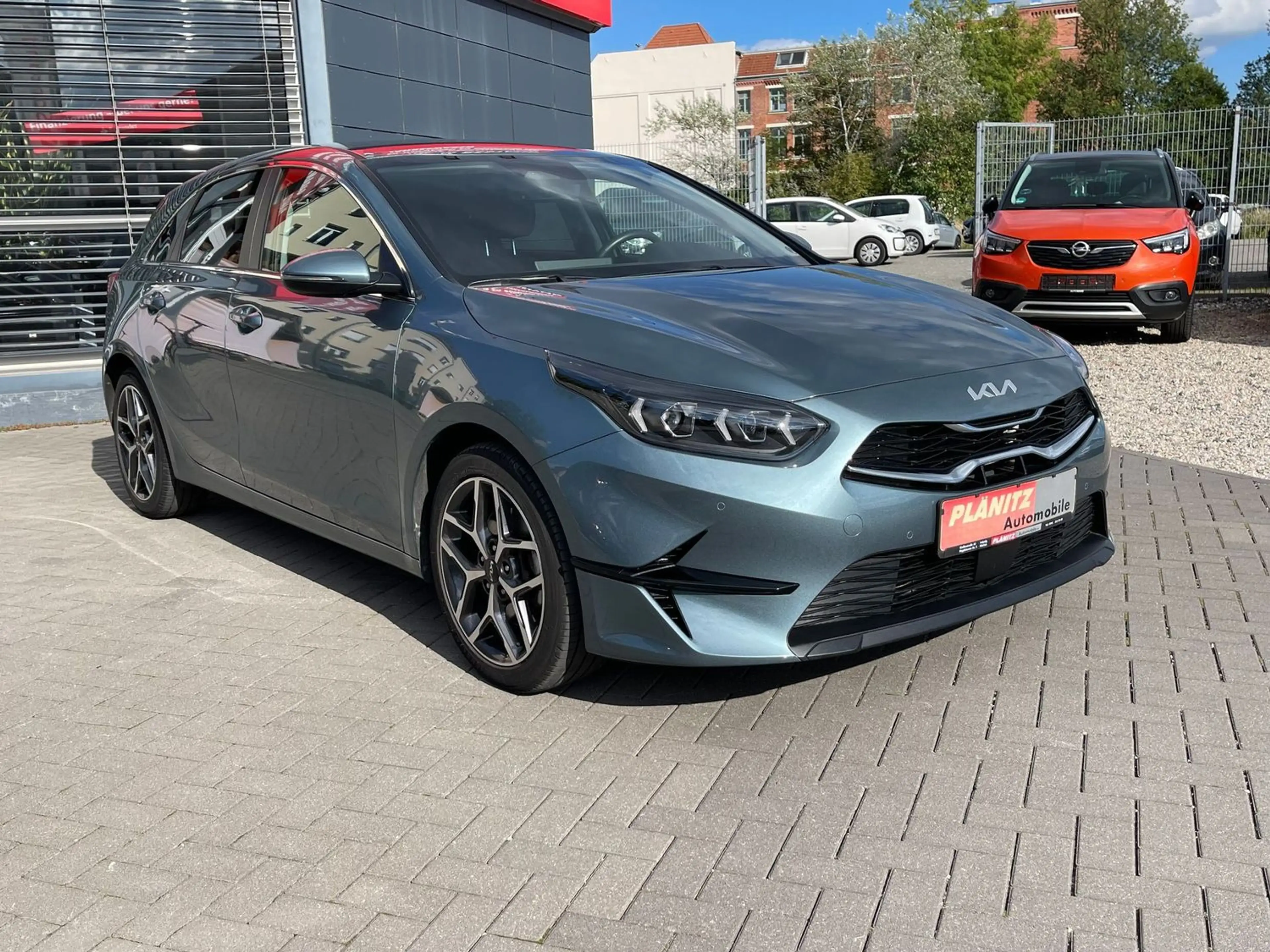 Kia Ceed / cee'd Ultimate Edition/AHK/Kamera/LED/Bluetooth/DAW/DAB — photo 3