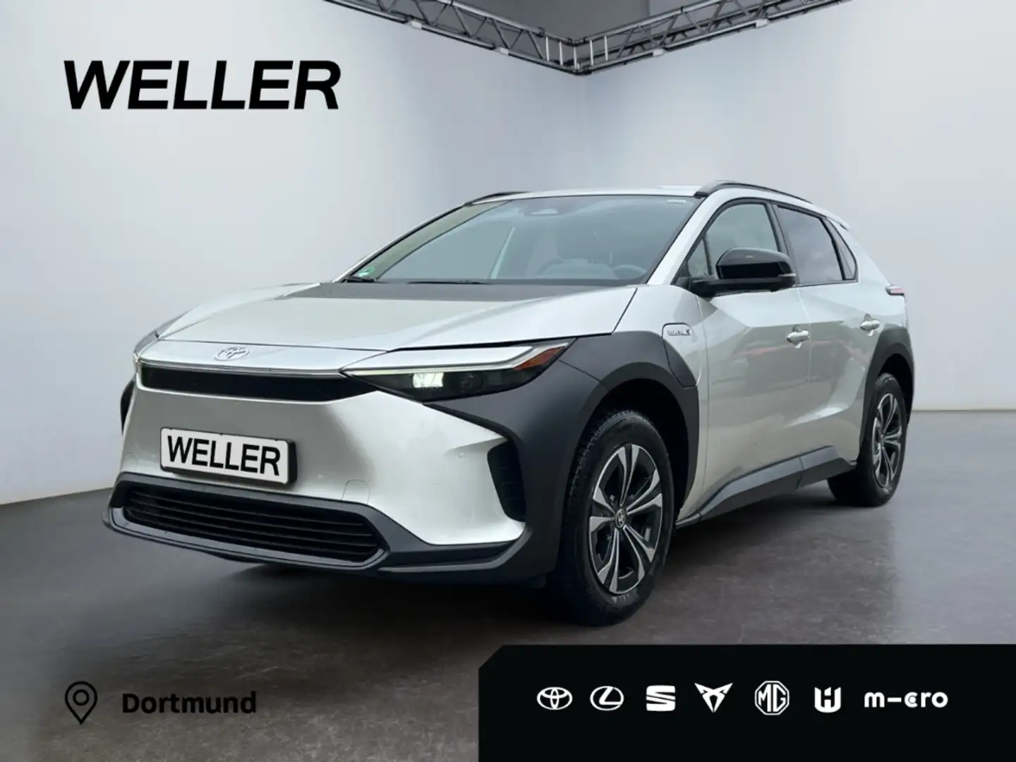 Toyota bZ4X Comfort-Paket *360*LED*Navi*SHZ*el Sitze* Silber - 1