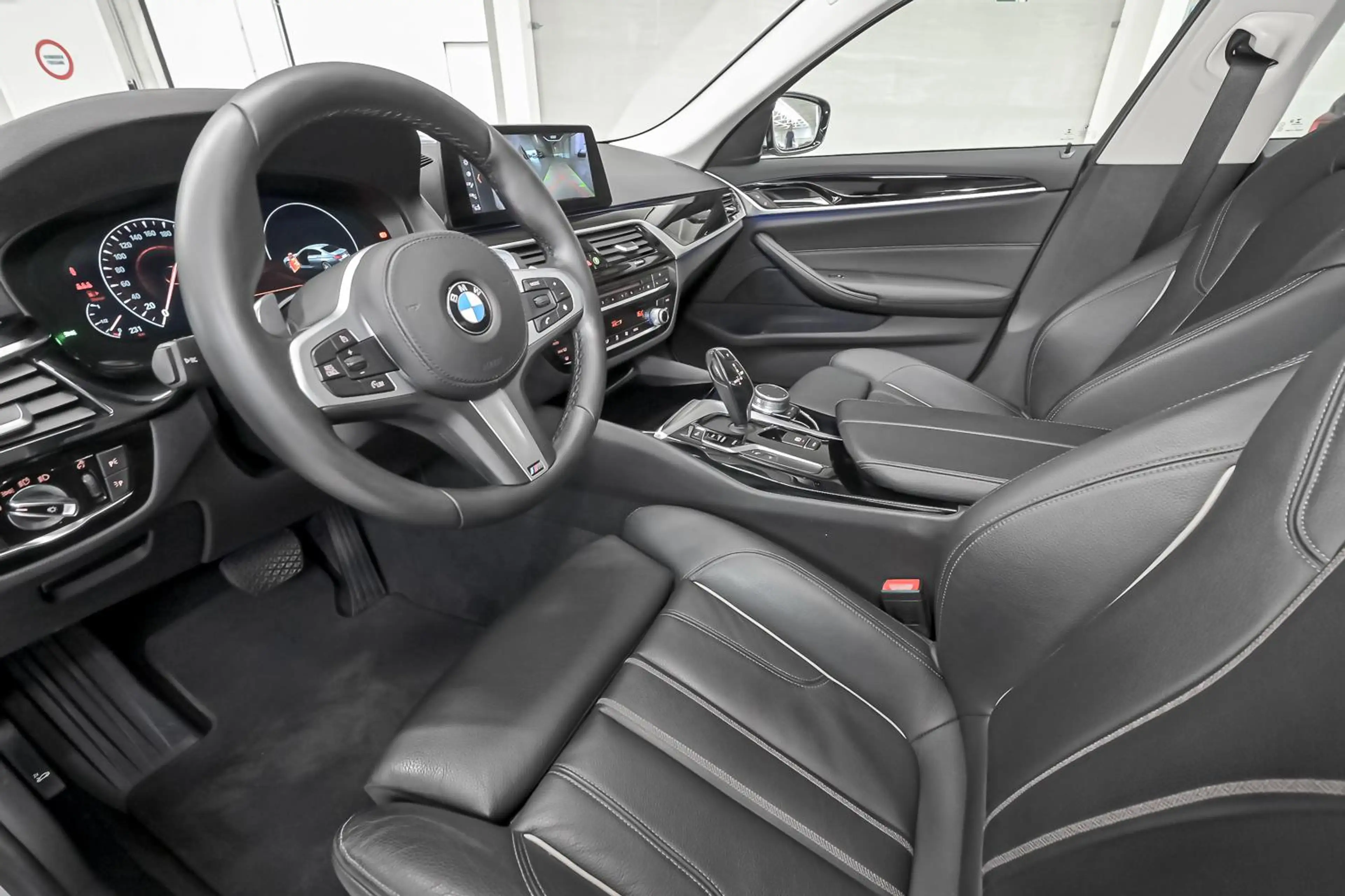 BMW 518 d Berline - 12mois/maand garantie — photo 6