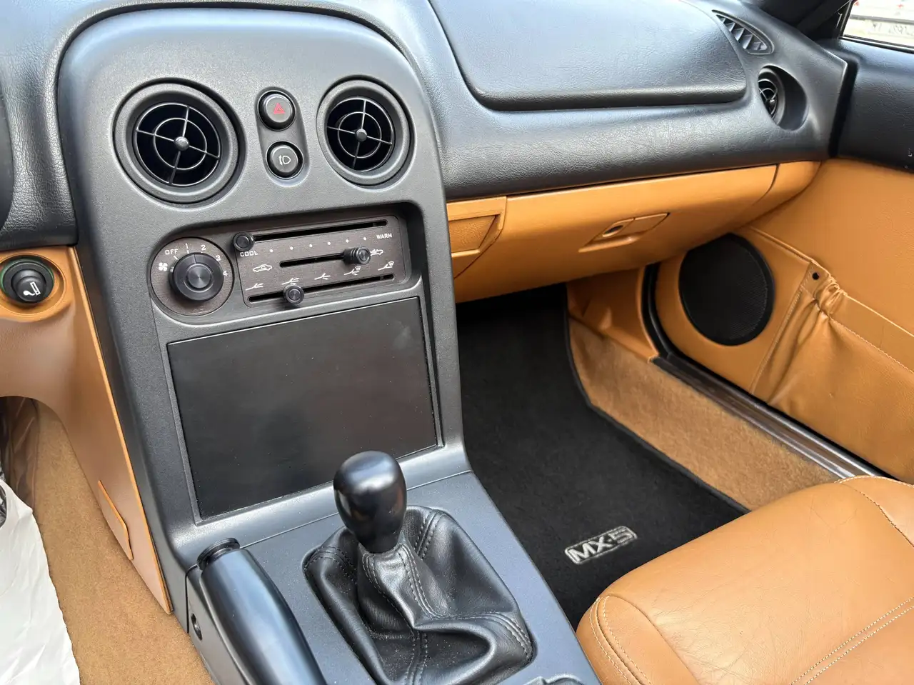 Mazda MX-5 NA 1.6 16v Montego Blue - Trentennale, foto 12