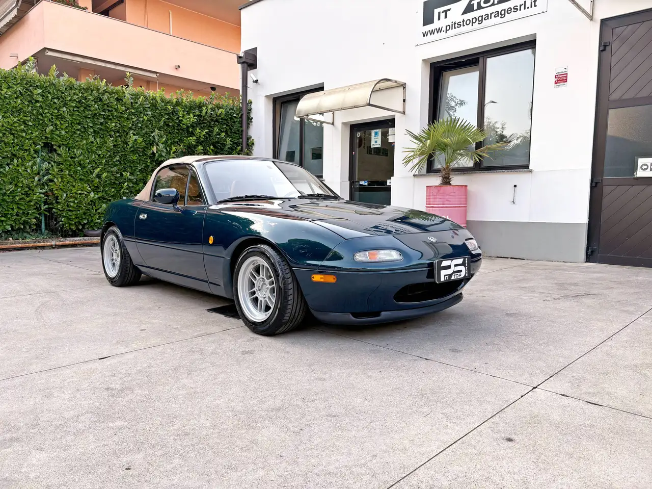 Mazda MX-5 NA 1.6 16v Montego Blue - Trentennale, foto 2