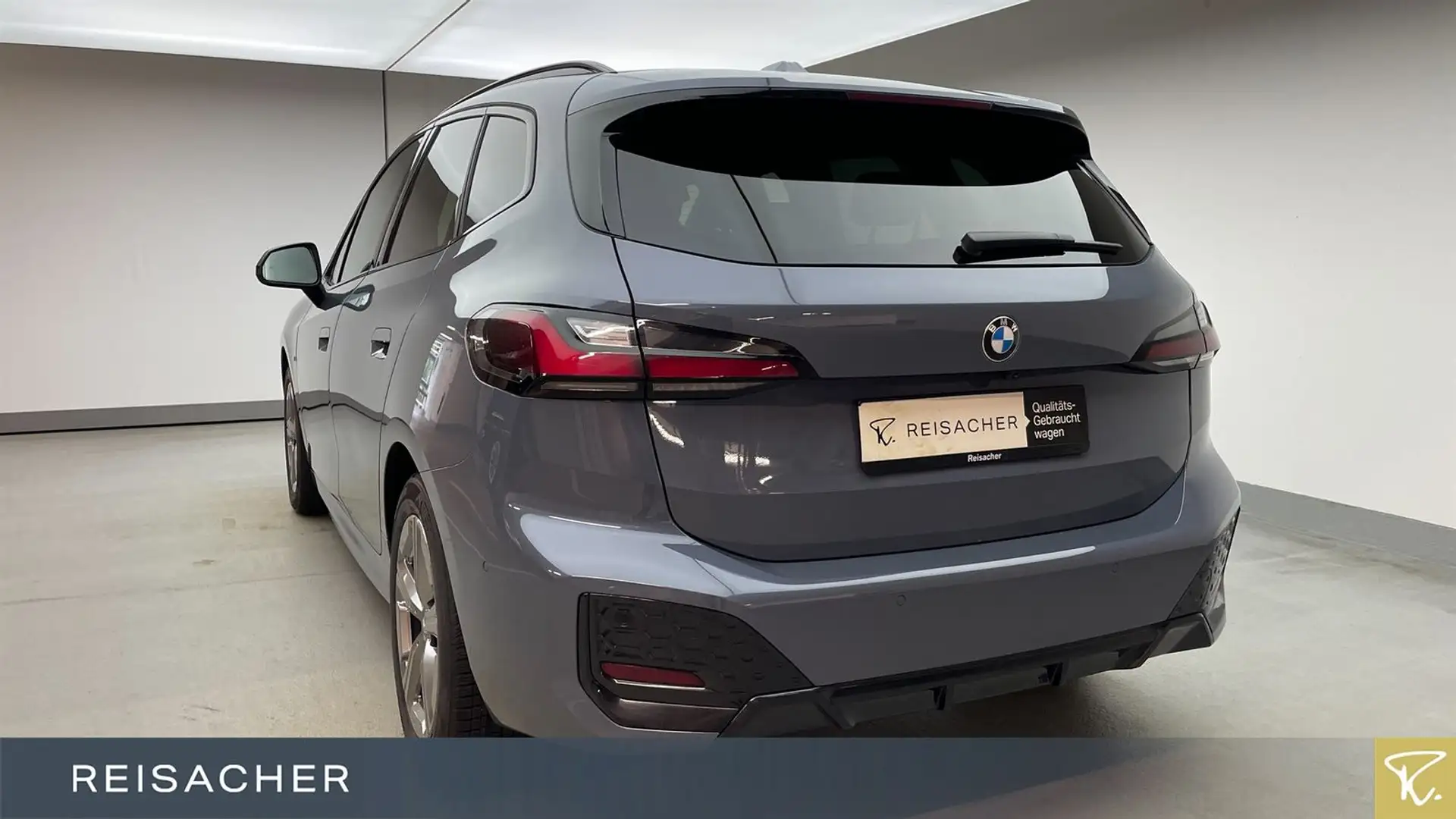 BMW 220 220i A Active Tourer M-Sport DA RFK LkrdHzg Grey - 2