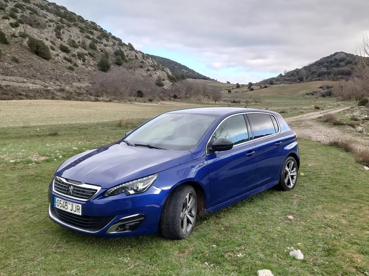 Peugeot 308 1.2 PureTech S&S Active 130 - 1