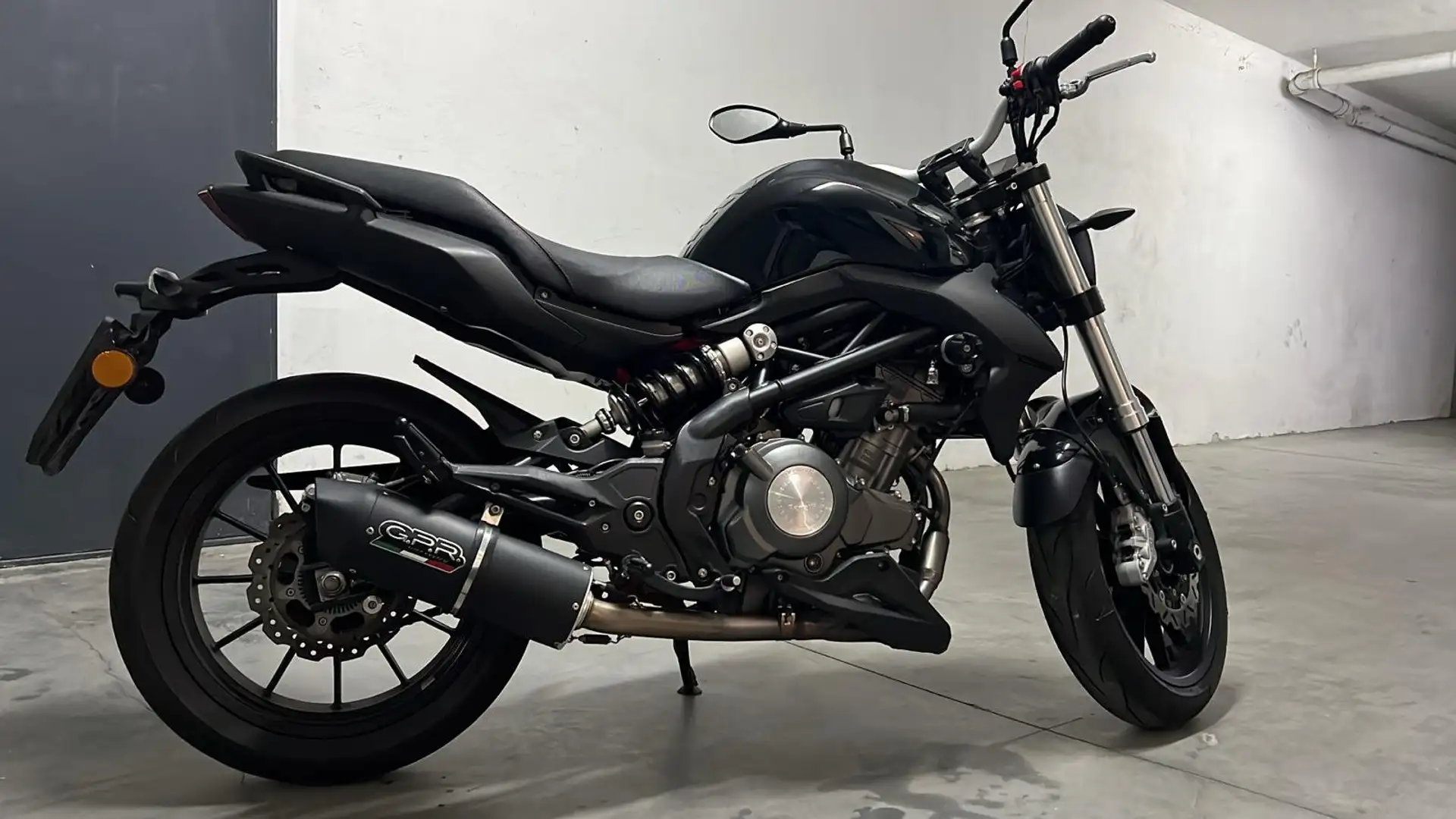 Benelli BN 302 S Noir - 1