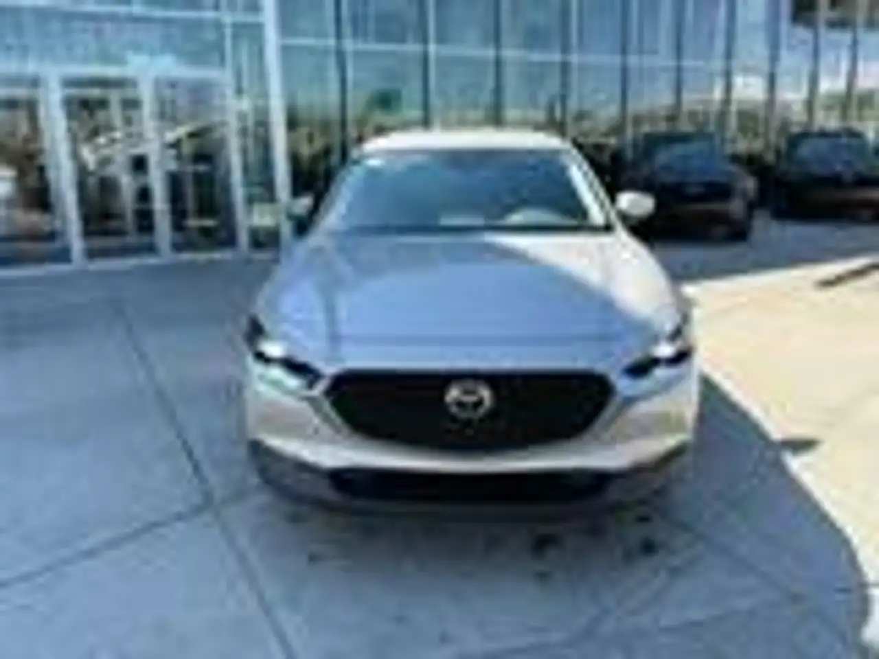 Mazda CX-30 photo Mazda CX-30