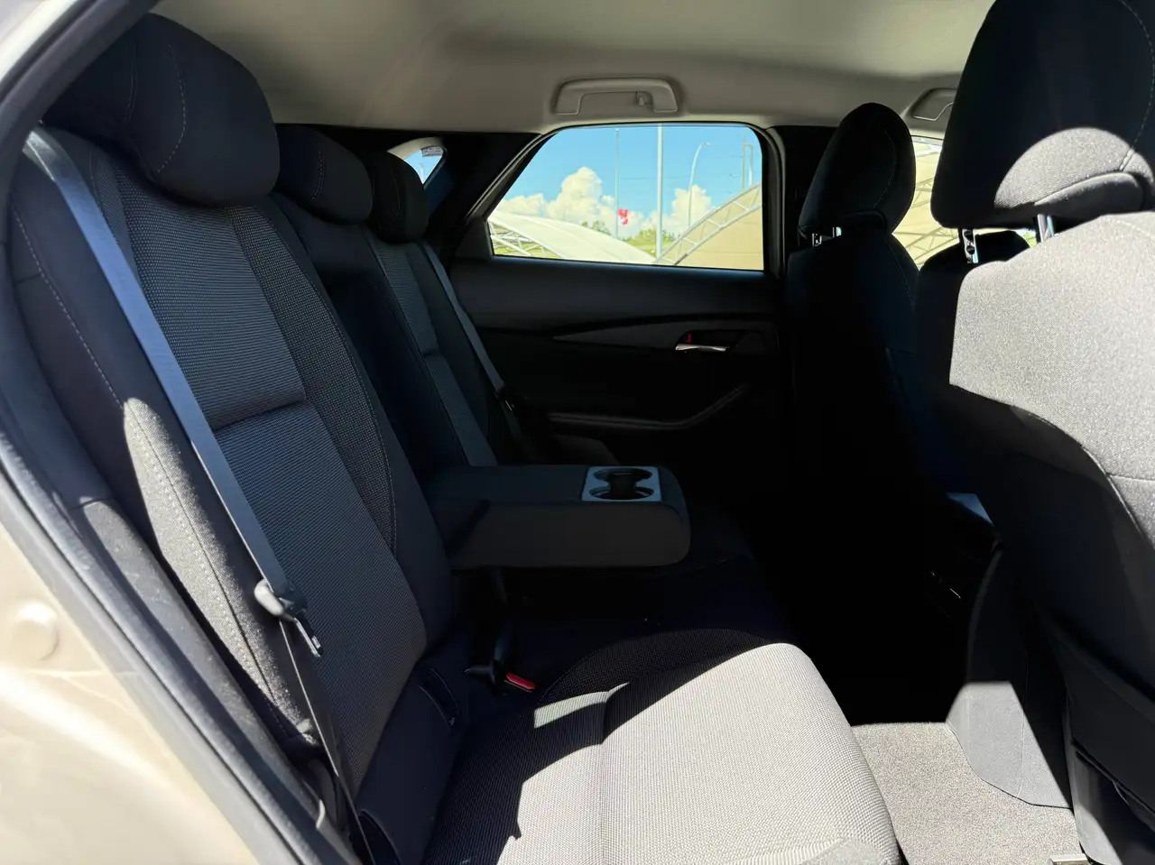 Mazda CX-30 photo Mazda CX-30
