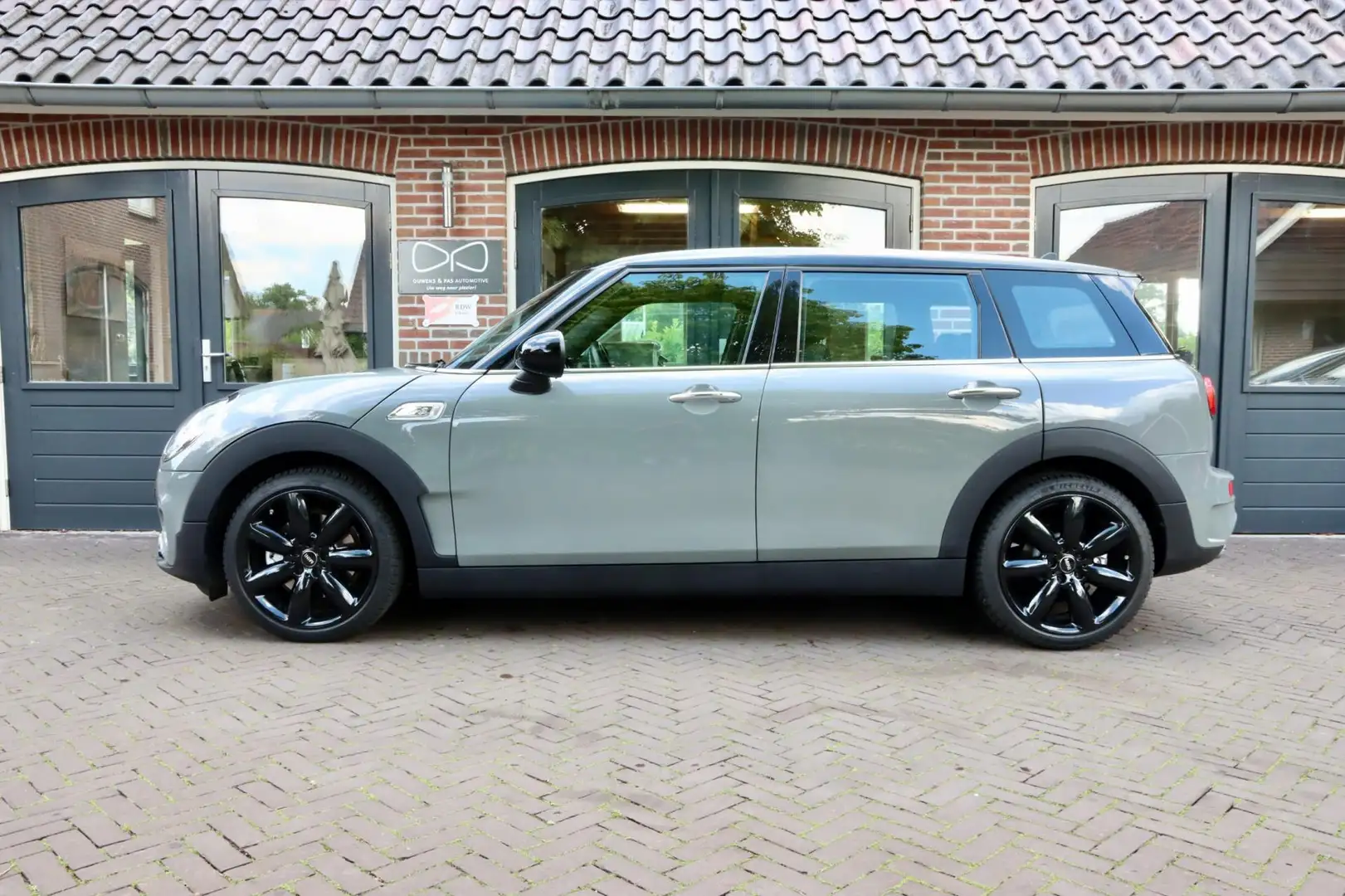MINI Cooper S Clubman Mini 2.0 Chili | UNIEKE KM! | 1E EIGENAAR | NAVIGA Gri - 2